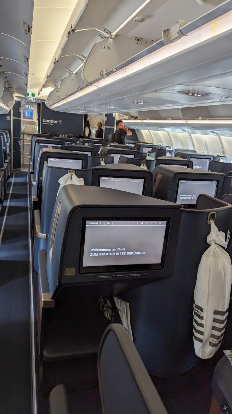 Review Condor Business Class A Neo Travel Codex