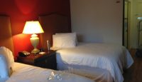 Magnolia Bluffs Casino Hotel - beds