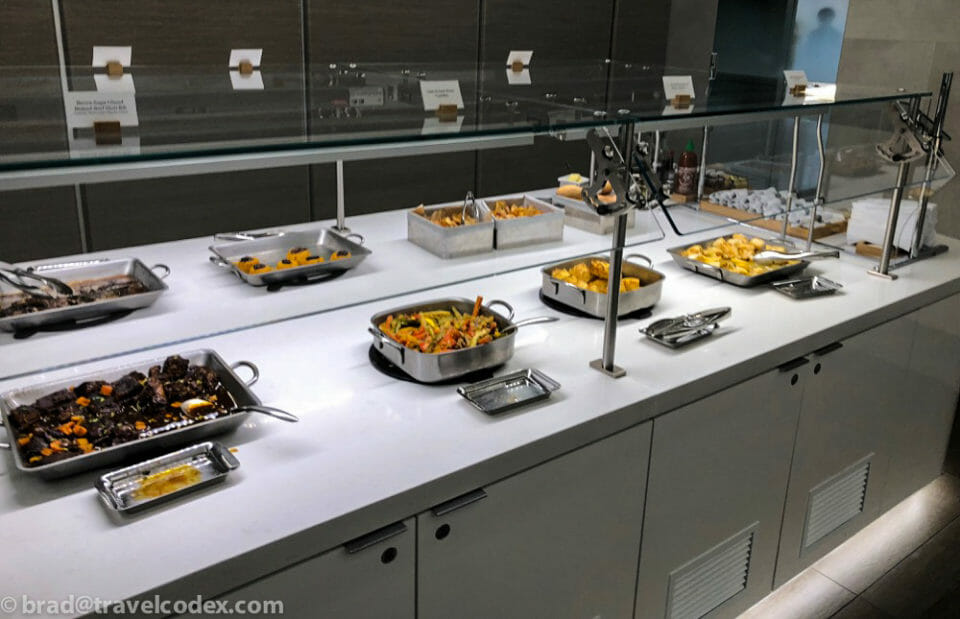 Review: American Airlines Flagship Lounge, Chicago O'Hare