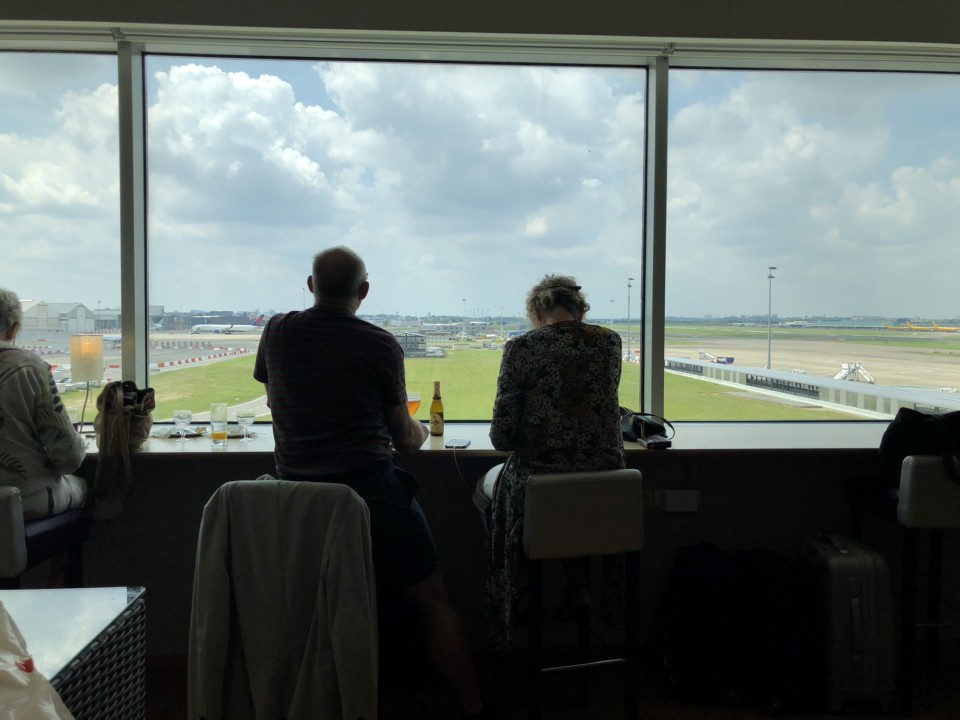 Review: Diamond Lounge, Brussels Airport - Travel Codex