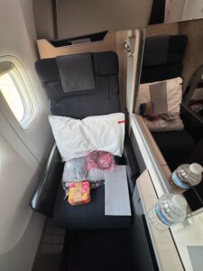 Review: JAL Business Class Chicago to Tokyo on the 777-300ER