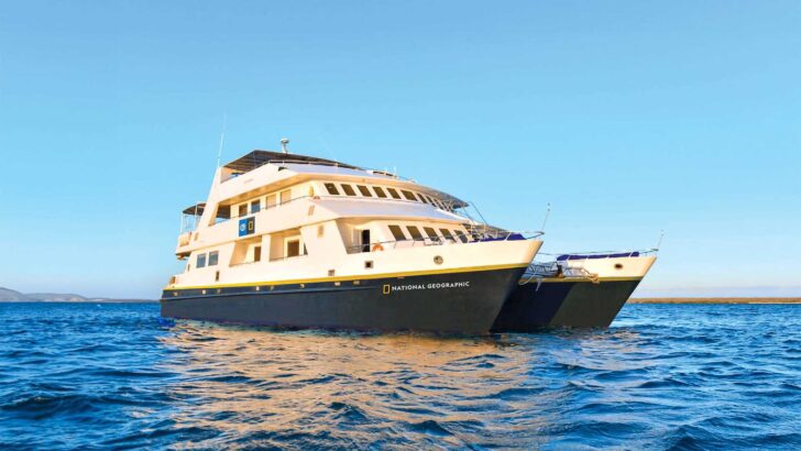 Celebrity Transfers Galapagos Cruise Ships to Lindblad Expeditions