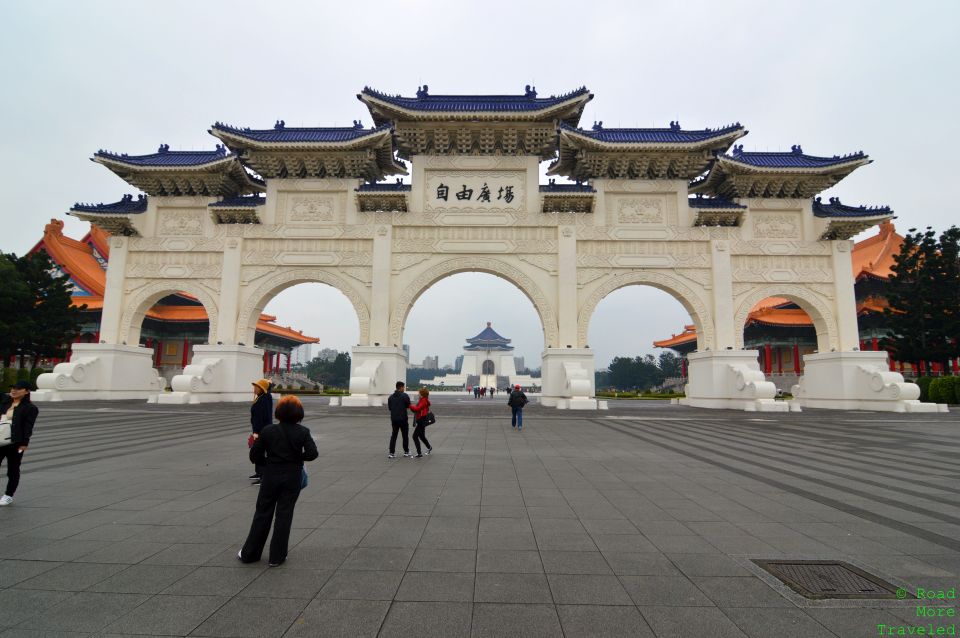 Liberty Square, Chiang Kai-Shek Memorial Hall