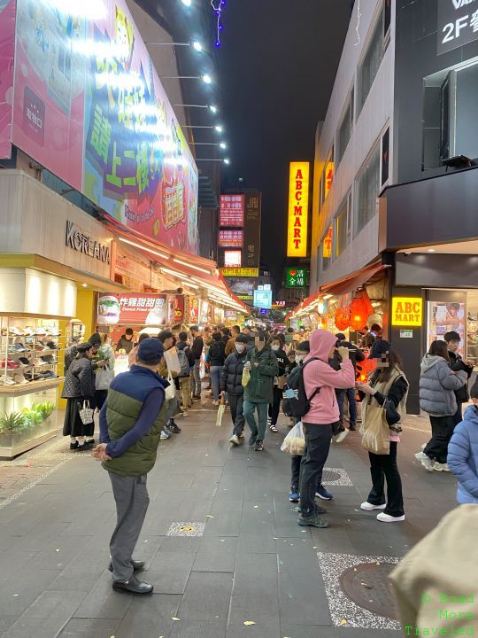 Walking tour of Ximending Night Market, Taipei