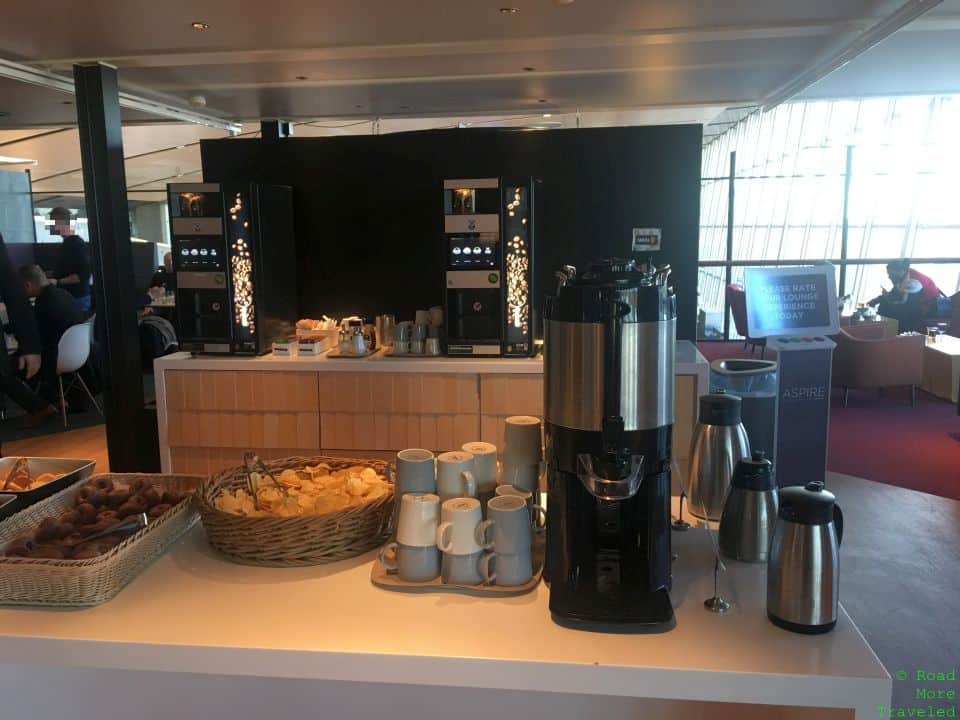 Coffee/snacks, Aspire Lounge HEL Gate 27