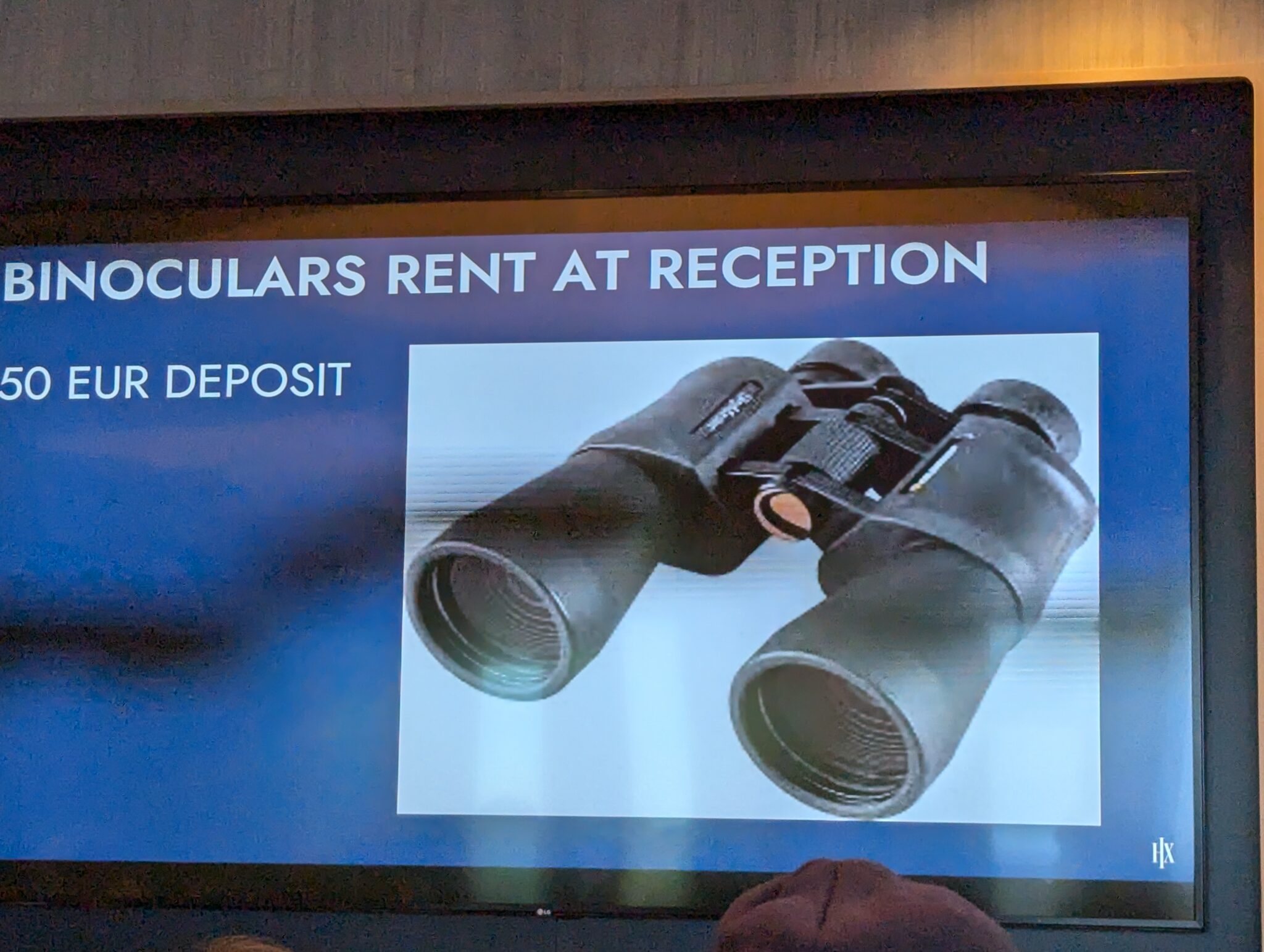 binoculars for rent