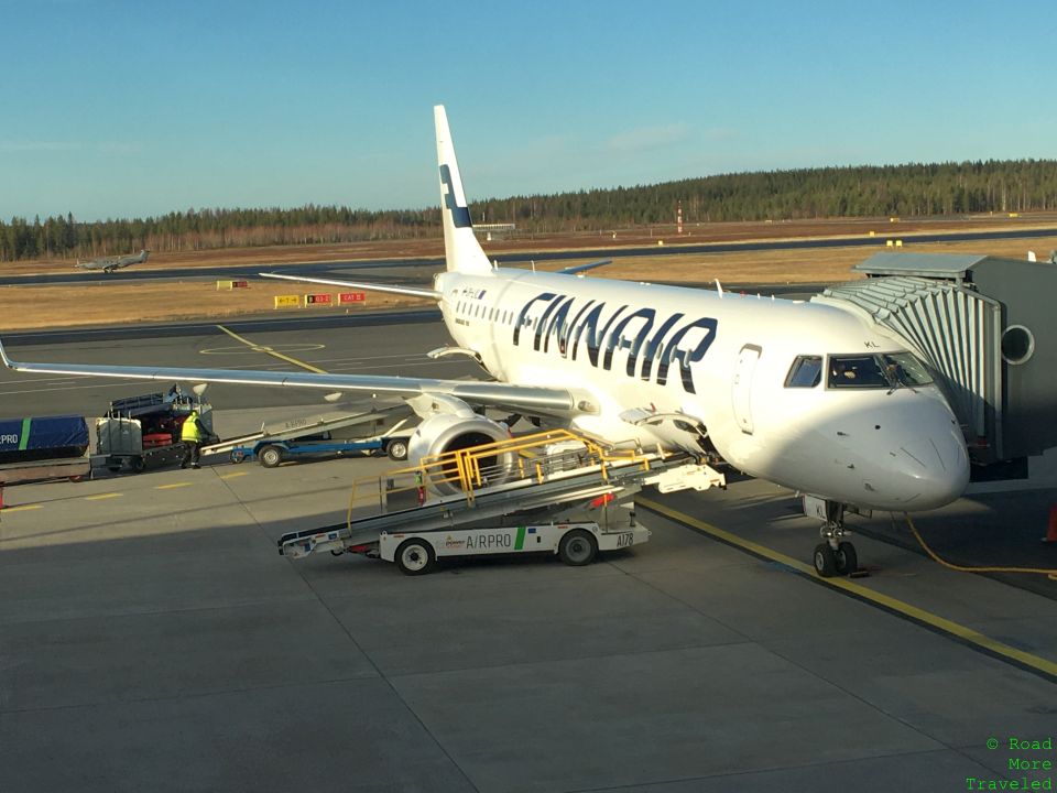 Finnair E190 at RVN