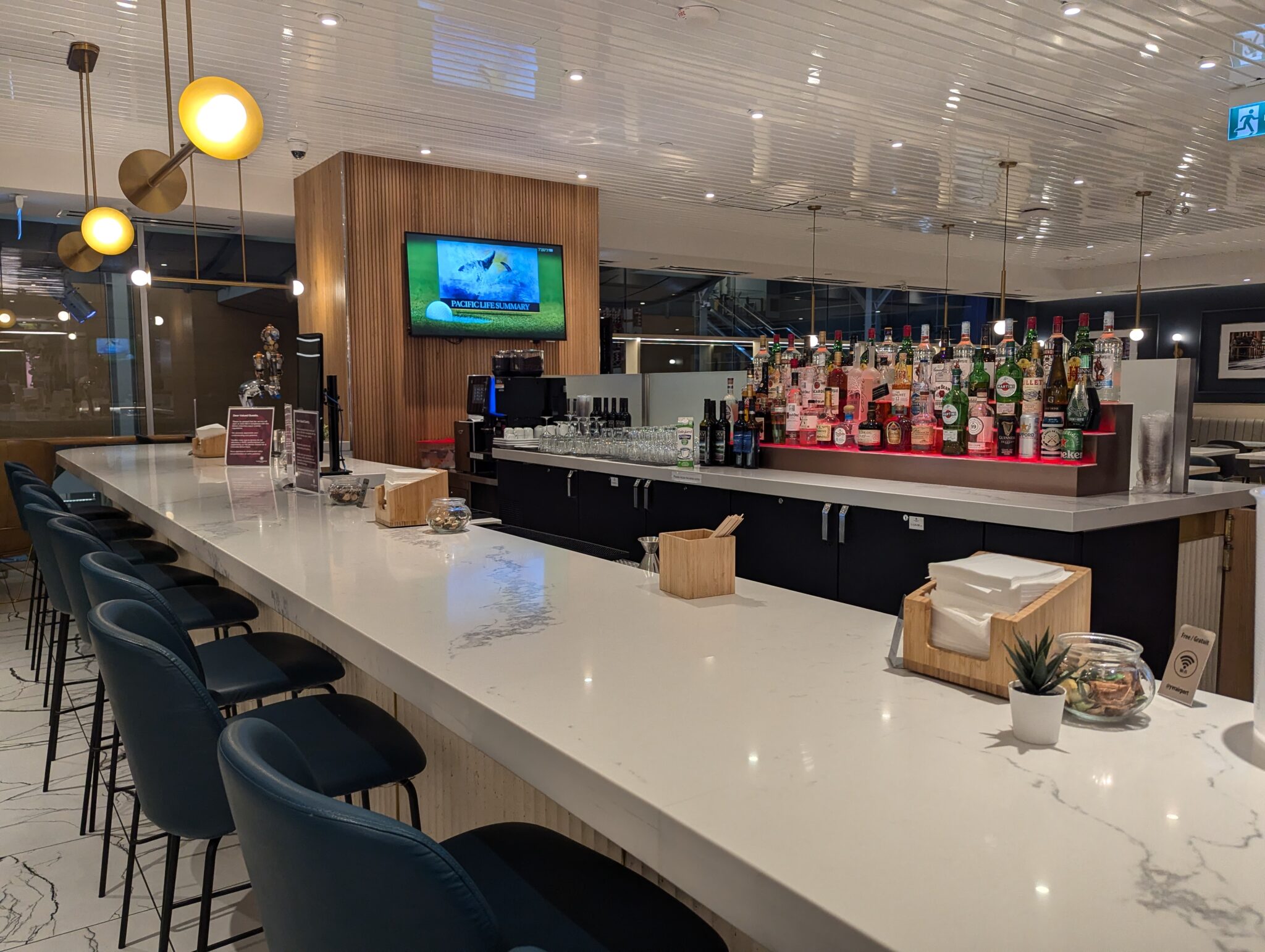 Plaza Premium Lounge Bar