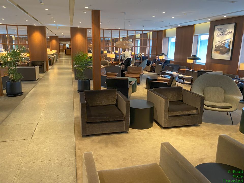 Cathay Pacific Lounge Taipei main seating area