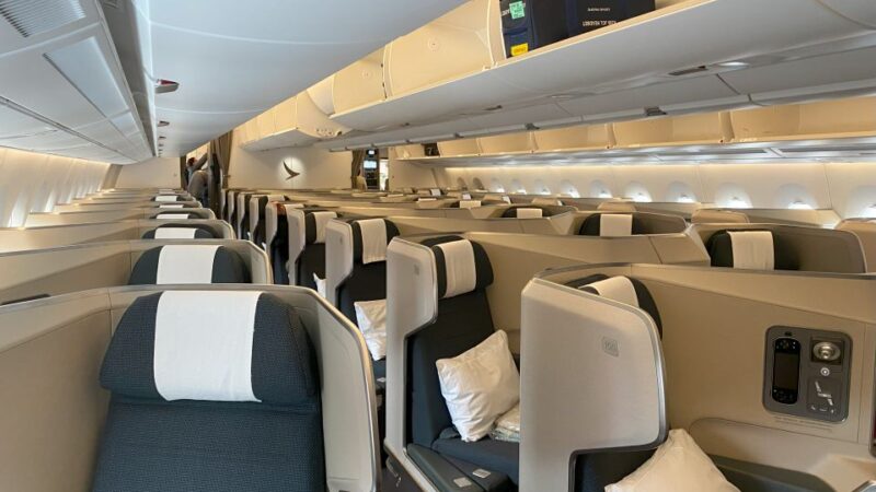 Cathay Pacific A350-1000 Business Class - cabin