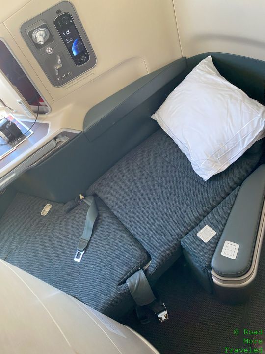 Cathay Pacific A350-1000 Business Class - bed mode