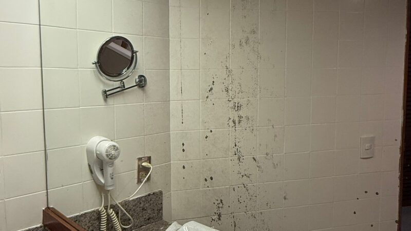 a sink and mirror in a bathroom